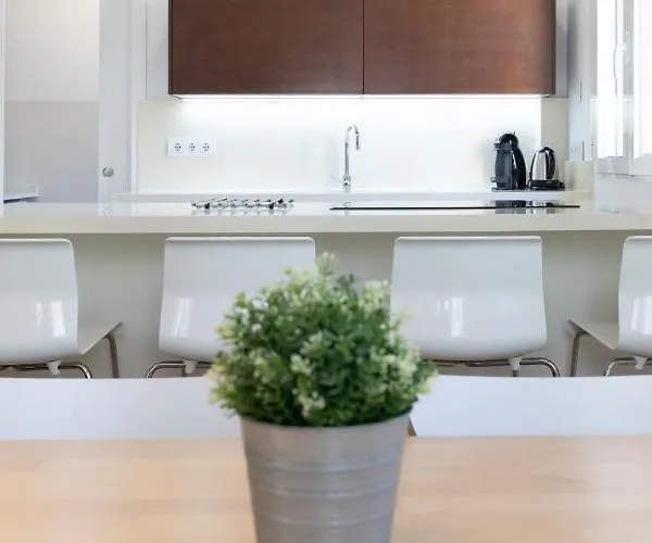 Apartup Opera * Valencia