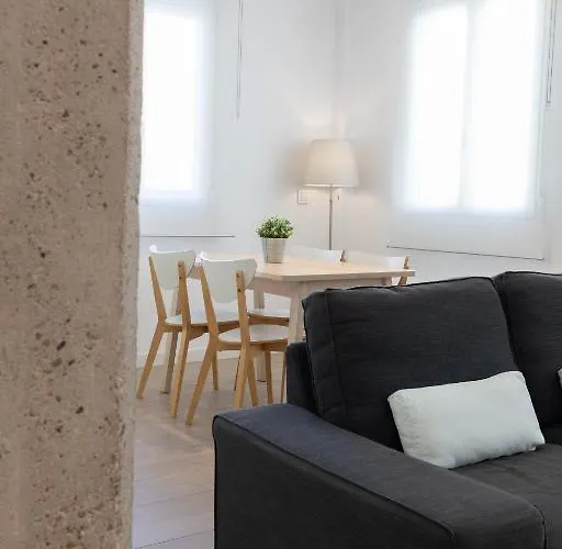 Apartup Opera Lejlighed